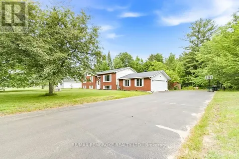 280 Carla Street Petawawa ON K8H 3L8