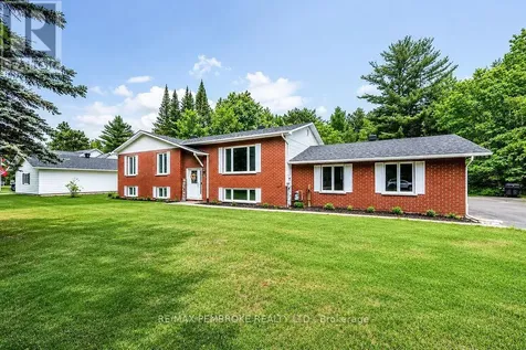 280 Carla Street Petawawa ON K8H 3L8