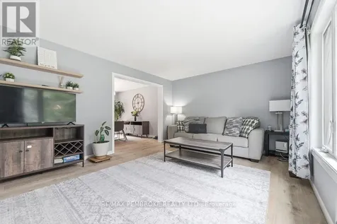 280 Carla Street Petawawa ON K8H 3L8