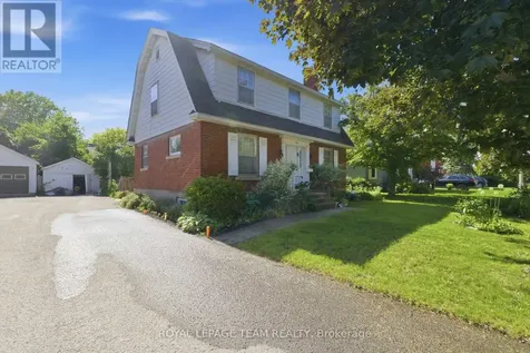 416 Tweedsmuir Avenue Ottawa ON K1Z 5N5