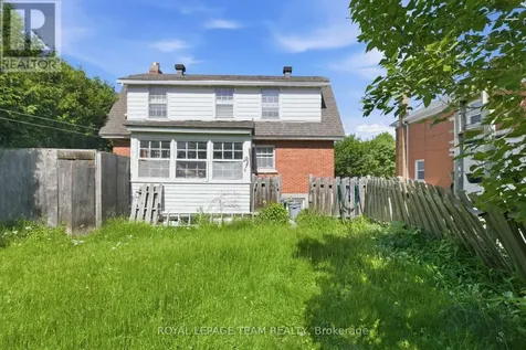 416 Tweedsmuir Avenue Ottawa ON K1Z 5N5