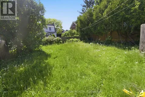 416 Tweedsmuir Avenue Ottawa ON K1Z 5N5