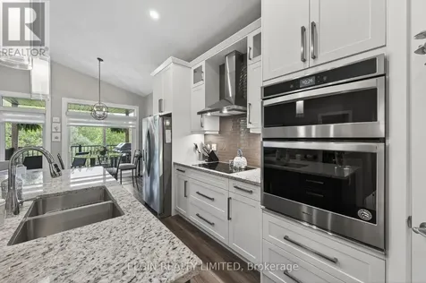 10-4 Mcpherson Court Central Elgin ON N5P 0E6