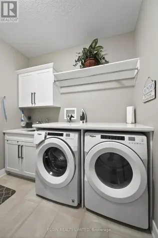 10-4 Mcpherson Court Central Elgin ON N5P 0E6