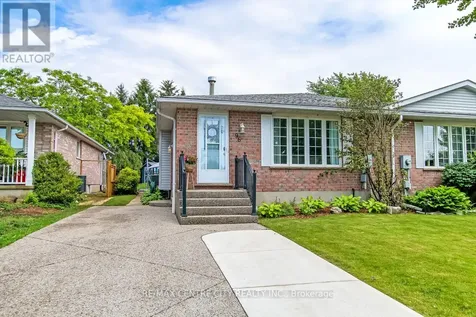 96 Carrie Crescent St. Thomas ON N5R 6C2