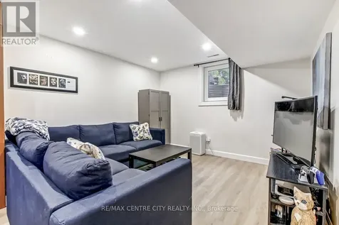 96 Carrie Crescent St. Thomas ON N5R 6C2