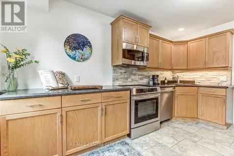 96 Carrie Crescent St. Thomas ON N5R 6C2