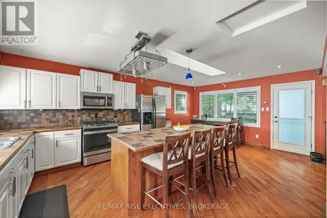 479 Cunningham Road Gananoque ON K7G 2V4
