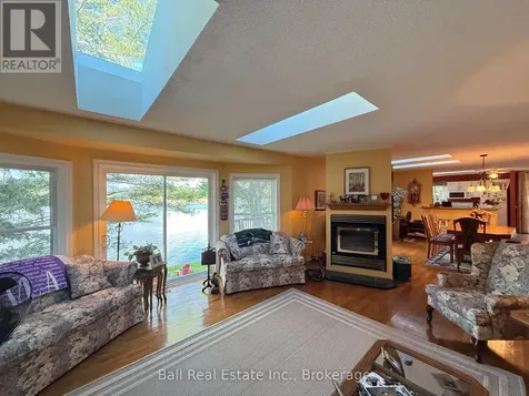 1855 South Bayshore Road East Douro-dummer ON K0L 2H0
