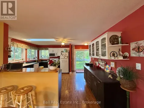 1855 South Bayshore Road East Douro-dummer ON K0L 2H0