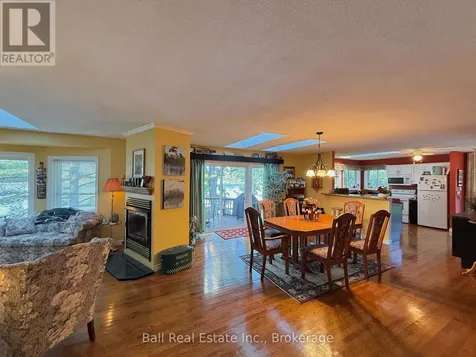 1855 South Bayshore Road East Douro-dummer ON K0L 2H0