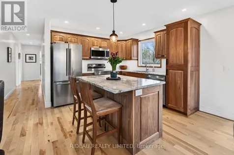 7 Brock Street Rideau Lakes ON K0G 1P0