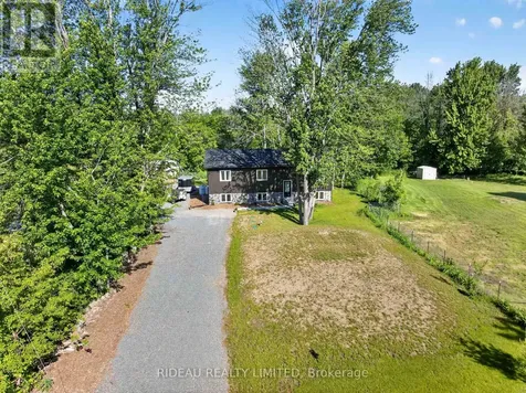 7 Brock Street Rideau Lakes ON K0G 1P0