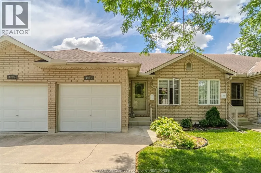 1086 Lexington Circle Windsor ON N8S 4T3