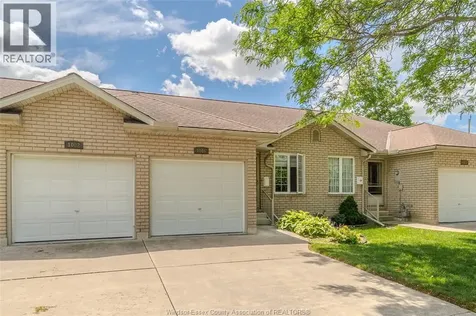 1086 Lexington Circle Windsor ON N8S 4T3