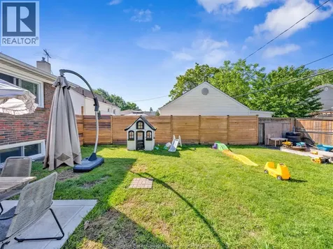 2459 Francois Road Windsor ON N8W 4T3