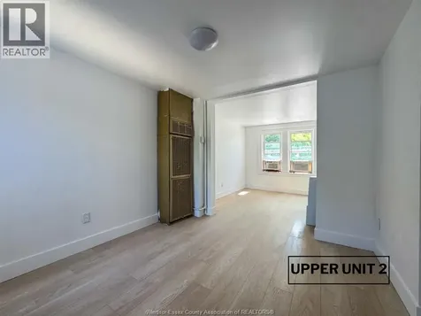 130 Elm Avenue Windsor ON N9A 5G8