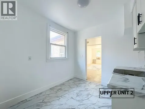 130 Elm Avenue Windsor ON N9A 5G8