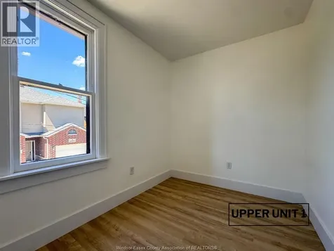 130 Elm Avenue Windsor ON N9A 5G8