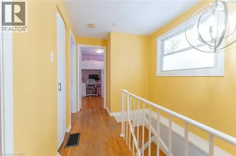 206 6th Avenue East Owen Sound ON N4K 2T3