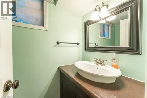 206 6th Avenue East Owen Sound ON N4K 2T3