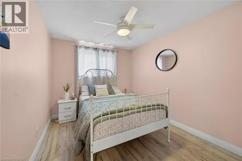 136 Rockwood Avenue St. Catharines ON L2P 3R8
