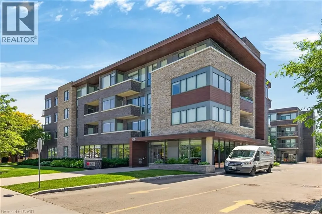 1284 Guelph Line Burlington ON L7P 0T9