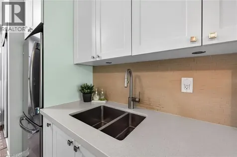 1284 Guelph Line Burlington ON L7P 0T9