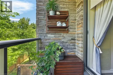 1284 Guelph Line Burlington ON L7P 0T9