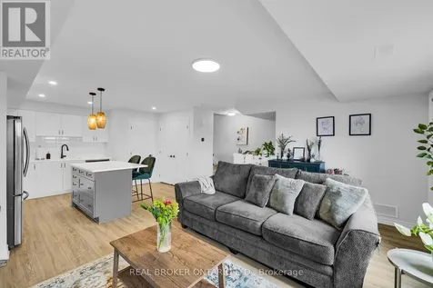 405 Pilot Private Ottawa ON K2V 0S3