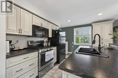 30 Erinlea Drive St. Thomas ON N5R 5N8
