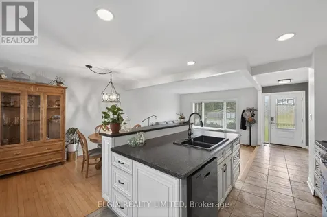 30 Erinlea Drive St. Thomas ON N5R 5N8