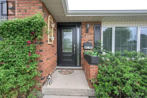 30 Erinlea Drive St. Thomas ON N5R 5N8
