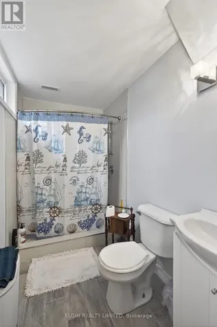 30 Erinlea Drive St. Thomas ON N5R 5N8