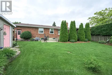 30 Erinlea Drive St. Thomas ON N5R 5N8