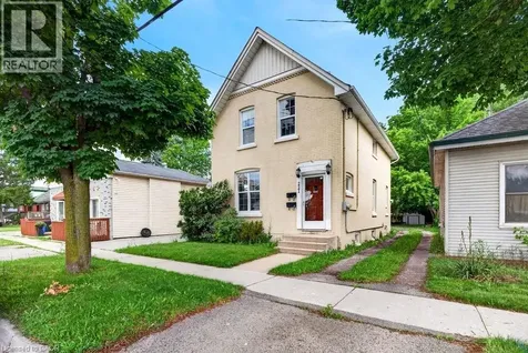 221 Grand River Avenue Brantford ON N3T 4Y3