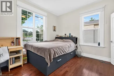 221 Grand River Avenue Brantford ON N3T 4Y3