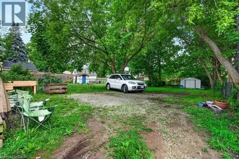 221 Grand River Avenue Brantford ON N3T 4Y3
