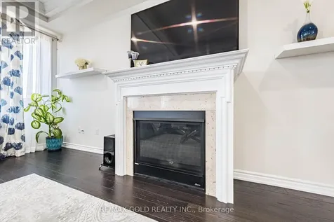 129 Bonnieglen Farm Boulevard Caledon ON L7C 4B9