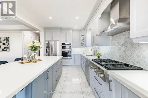 129 Bonnieglen Farm Boulevard Caledon ON L7C 4B9
