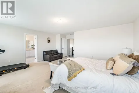 129 Bonnieglen Farm Boulevard Caledon ON L7C 4B9