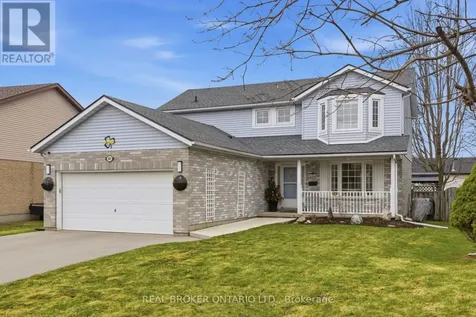 107 Rose Bridge Crescent Cambridge ON N3C 3Z2