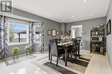 107 Rose Bridge Crescent Cambridge ON N3C 3Z2