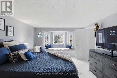 107 Rose Bridge Crescent Cambridge ON N3C 3Z2