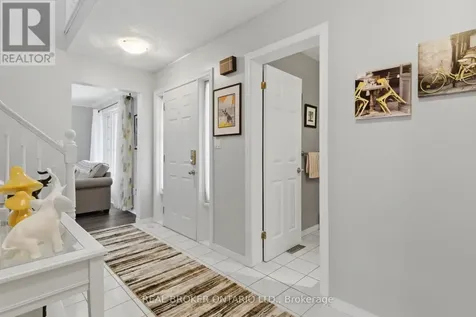 107 Rose Bridge Crescent Cambridge ON N3C 3Z2