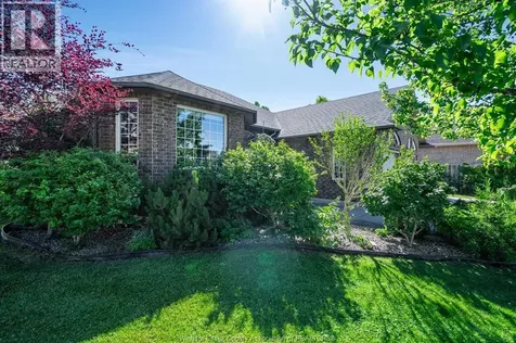 44 Deer Cross Avenue Wheatley ON N0P 2P0