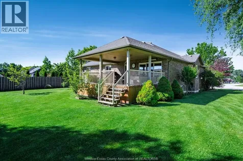 44 Deer Cross Avenue Wheatley ON N0P 2P0