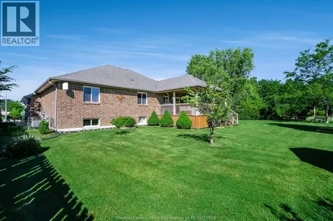 44 Deer Cross Avenue Wheatley ON N0P 2P0