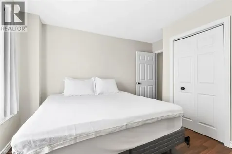 5524 Fraser Street Niagara Falls ON L2E 3C9