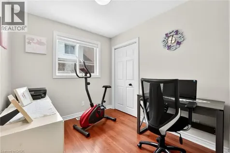 5524 Fraser Street Niagara Falls ON L2E 3C9